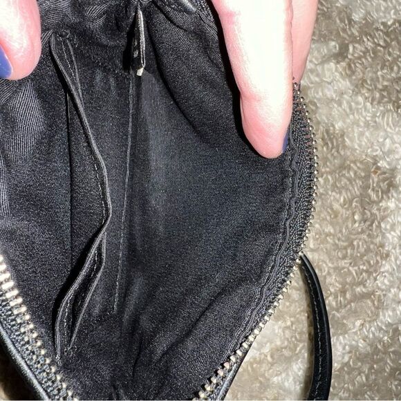 Coach wristlet - Picture 2 of 6